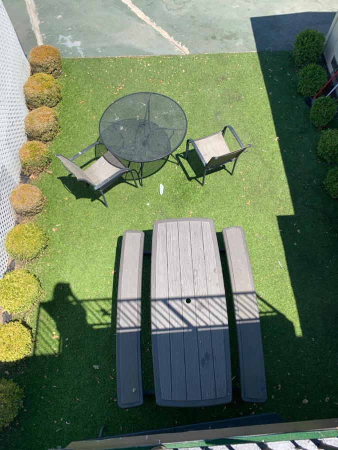 Regency Inn Lakeport Екстер'єр фото